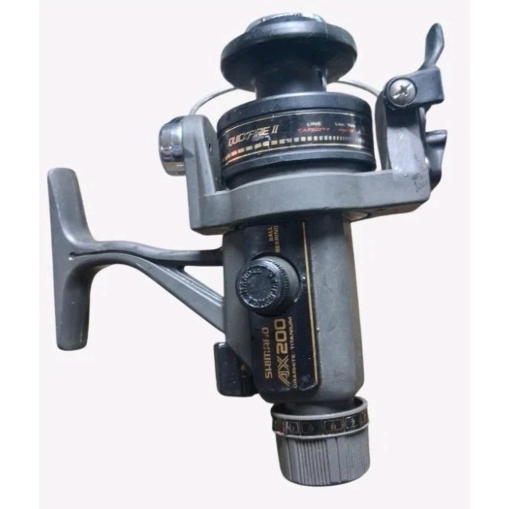 Shimano AX 200 Graphite/Titanium Quick Fire II Fishing Reel Gear ration of 5:2:1